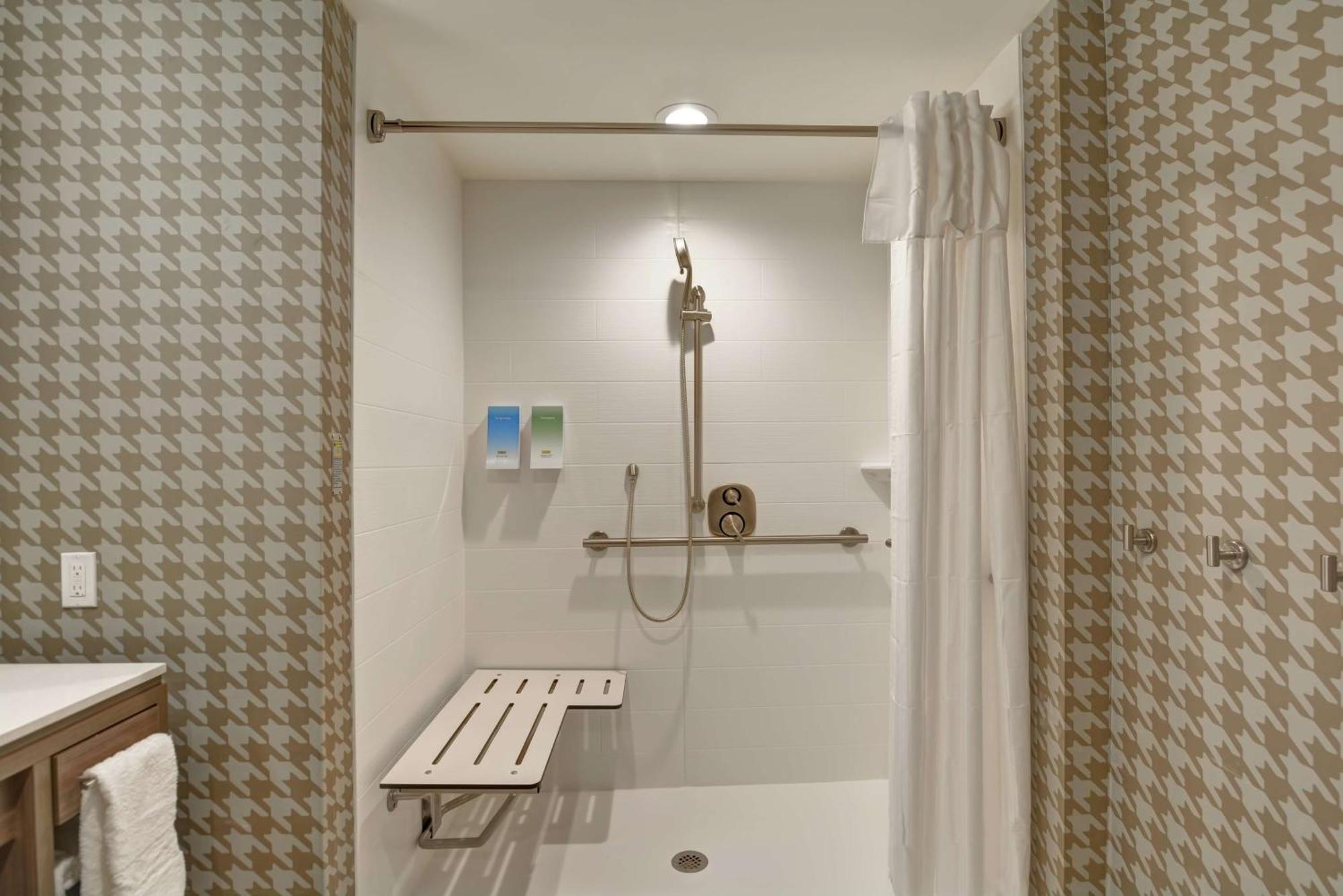Home2 Suites By Hilton Dayton Vandalia Bagian luar foto