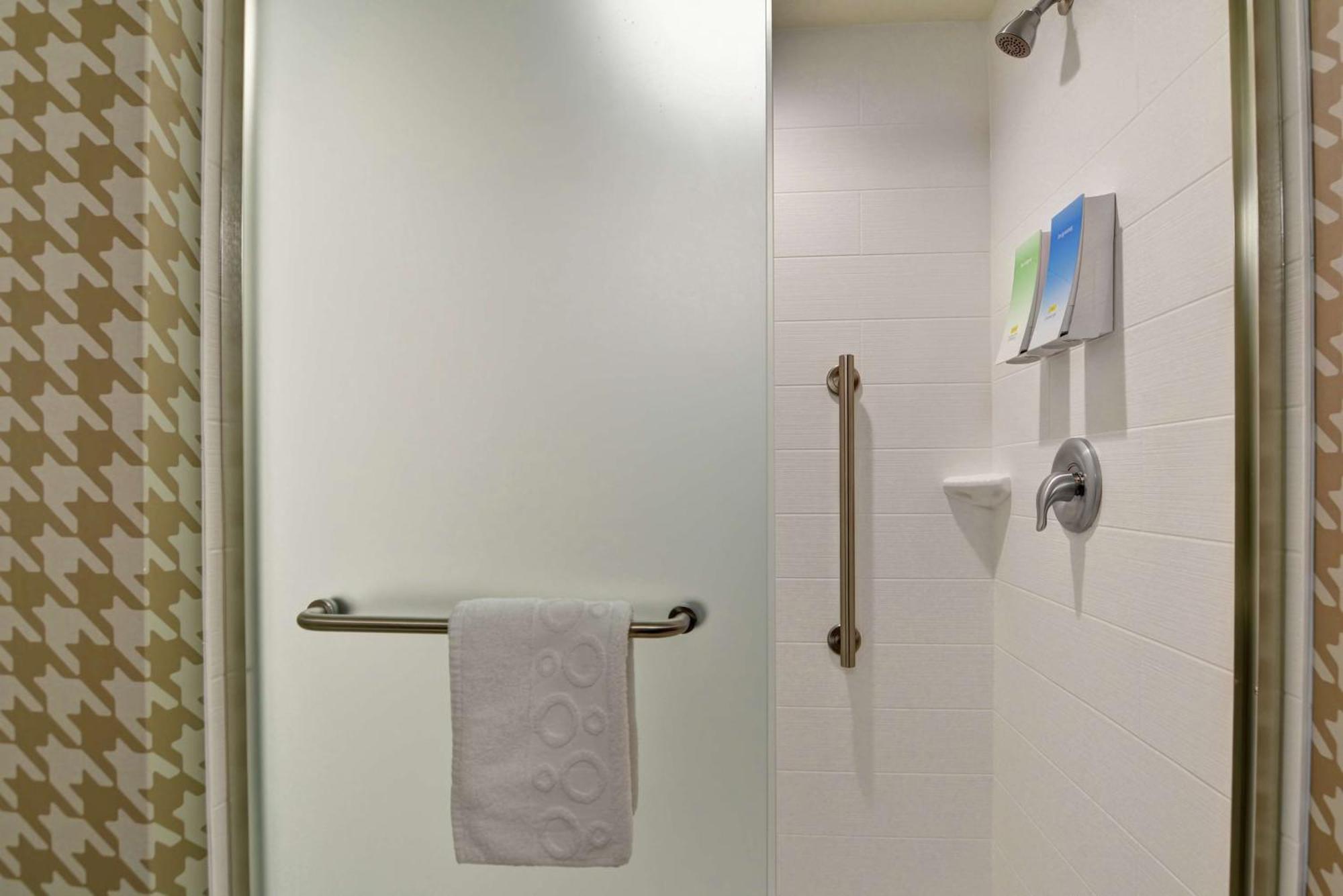 Home2 Suites By Hilton Dayton Vandalia Bagian luar foto